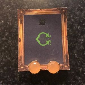 C Wonder peach and gold stud earrings